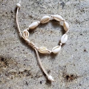 Cowrie shell bracelet,  new